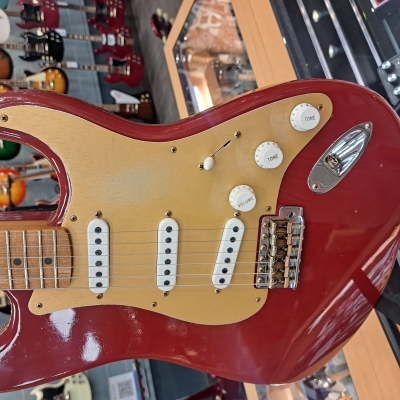 Fender Custom Shop 70th Anniversary Stratocaster 3